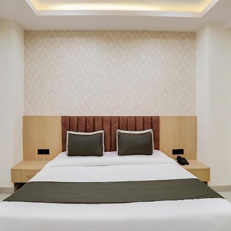 Townhouse Magnolia Corporate Stays Gurgaon Exterior photo
