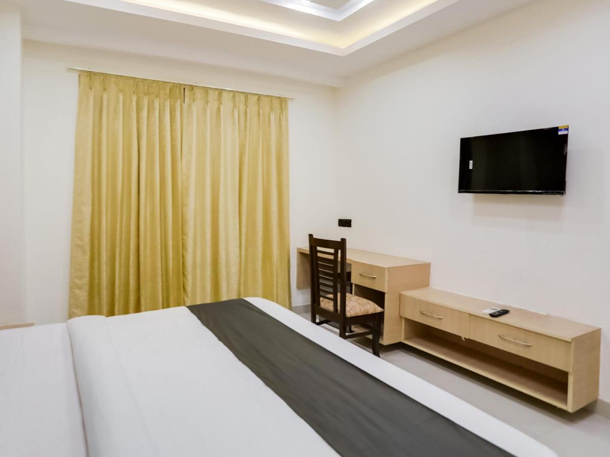 Townhouse Magnolia Corporate Stays Gurgaon Exterior photo