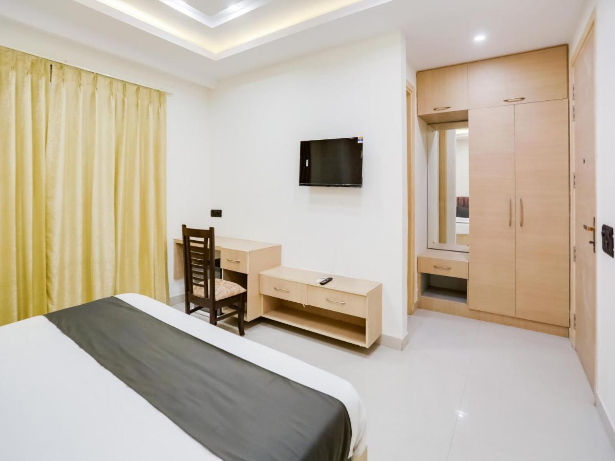 Townhouse Magnolia Corporate Stays Gurgaon Exterior photo